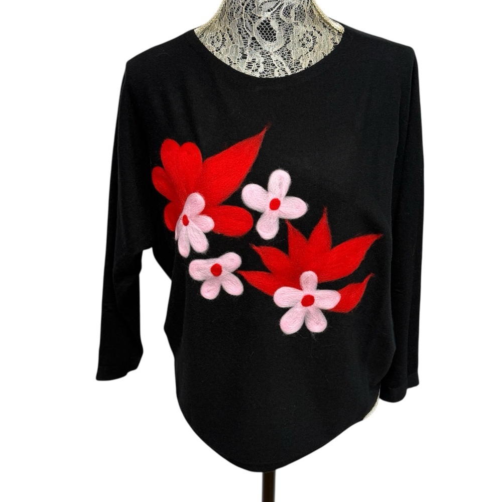 Aaeda Black Floral Knit Top 3/4 Sleeve Garment Dye Stretch M NWT